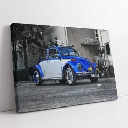 Tablou Auto Premium Patina Timpului Volkswagen Beetle – Artă Canvas Modernă cu Mașină Retro Broscuță pentru Birou, Living sau Hol