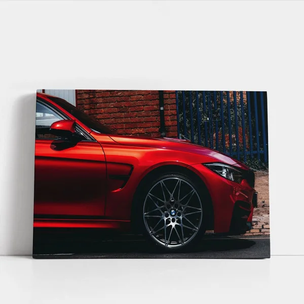 Tablou Auto Premium Furia Roșie – Artă Canvas Modernă cu Profil de Mașină Sport BMW și Jante din Aliaj pentru Birou, Living sau Garaj