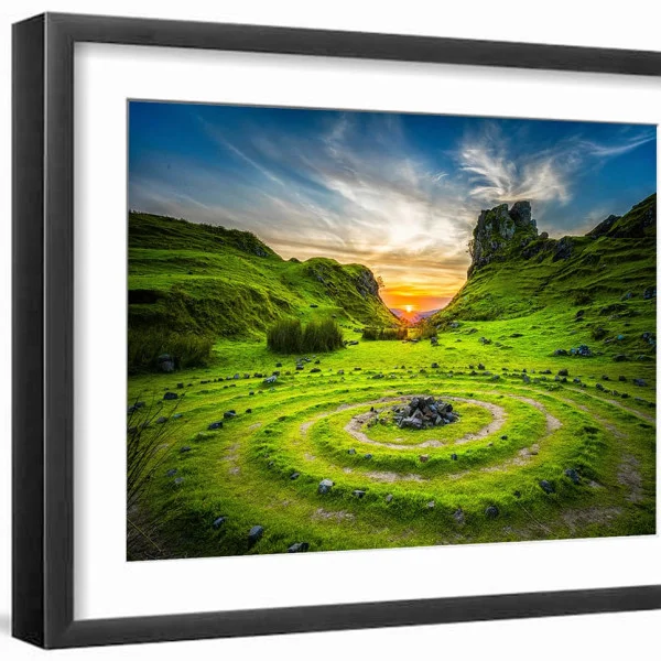 Tablou peisaj înrămat - Sanctuarul Verde, tablou de poveste pentru living sau birou