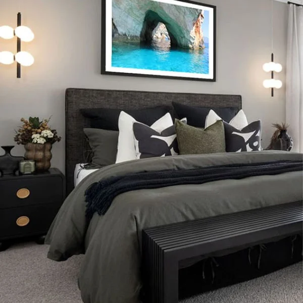 Tablou peisaj mare înrămat - Sanctuarul Marii, tablou cu mare pentru living sau birou modern
