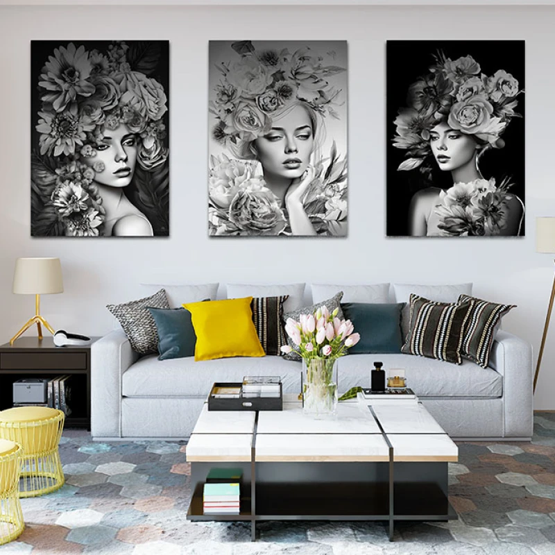 Femei si Flori - Set 3 Tablouri Femei si Flori - Set 3 Tablouri