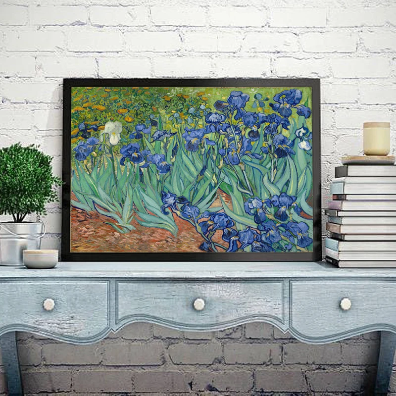 Tablou Vincent van Gogh - Iriși, tablou reproducere înrămat atmosferă caldă pentru livingul, biroul sau dormitorul tău Tablou Vincent van Gogh - Iriși, tablou reproducere înrămat atmosferă caldă pentru livingul, biroul sau dormitorul tău